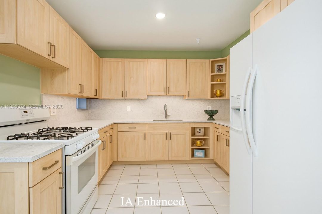 En Venta: $445,000 (3 camas, 1 baños, 936 Pies cuadrados)