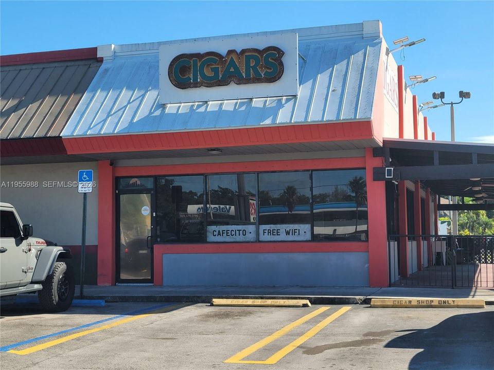 Recently Rented: $2,500 (0 beds, 0 baths, 0 Square Feet)