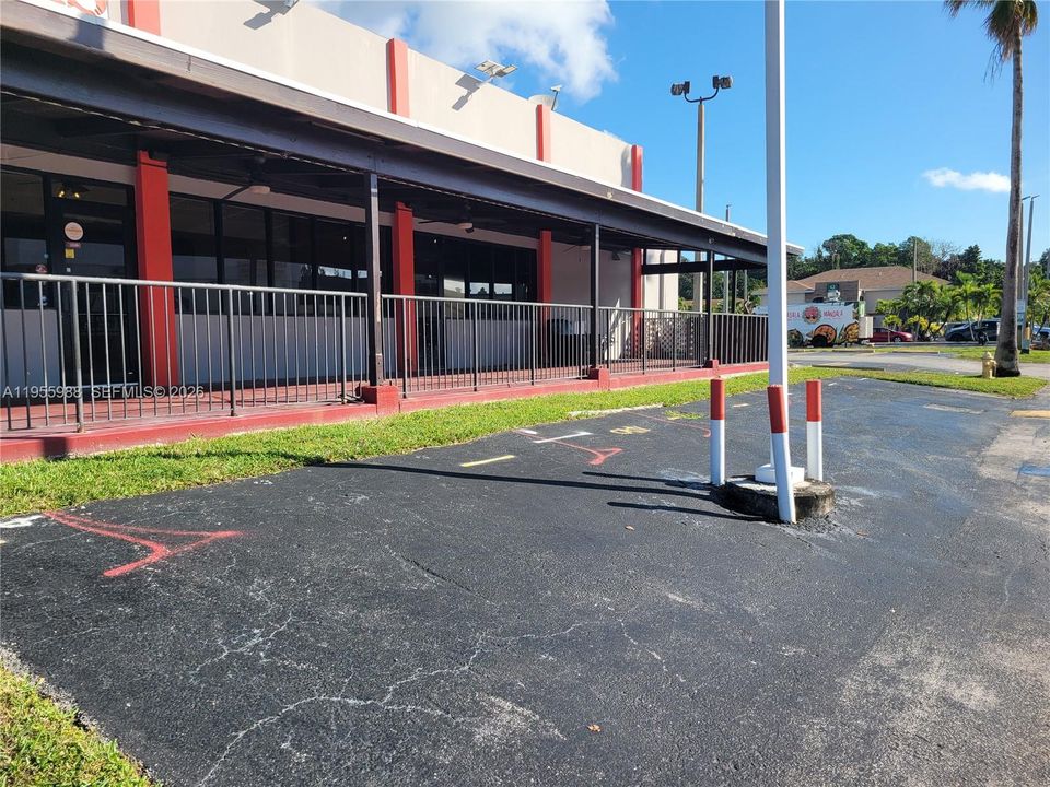 Store side