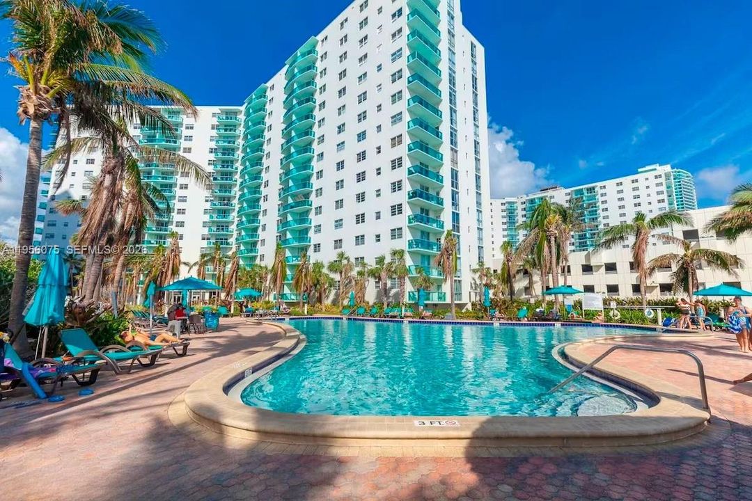 En Venta: $455,000 (1 camas, 1 baños, 812 Pies cuadrados)