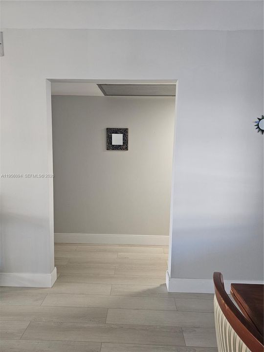 For Sale: $185,000 (2 beds, 2 baths, 1156 Square Feet)