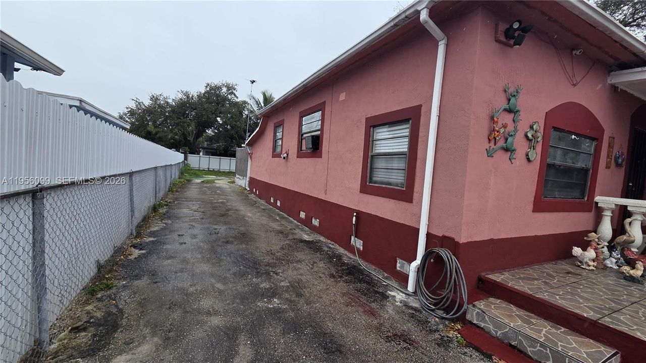 En Venta: $380,000 (2 camas, 1 baños, 1192 Pies cuadrados)