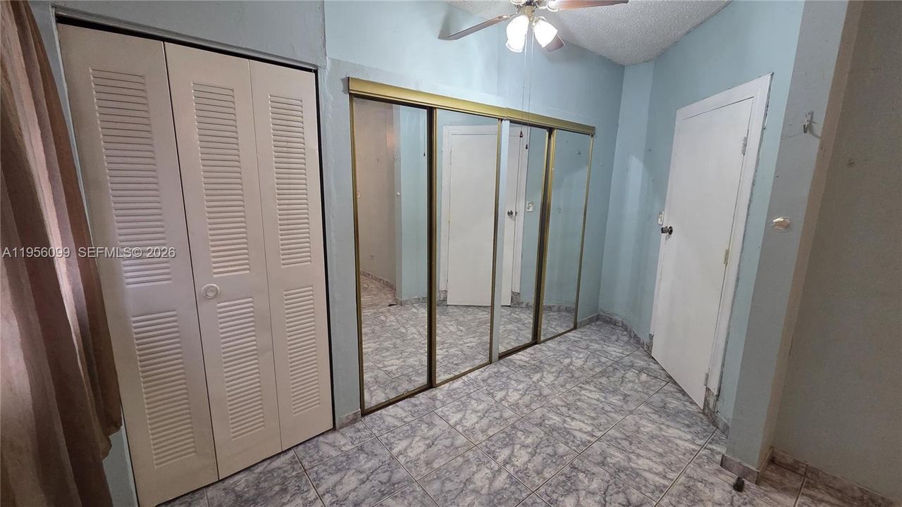 En Venta: $380,000 (2 camas, 1 baños, 1192 Pies cuadrados)