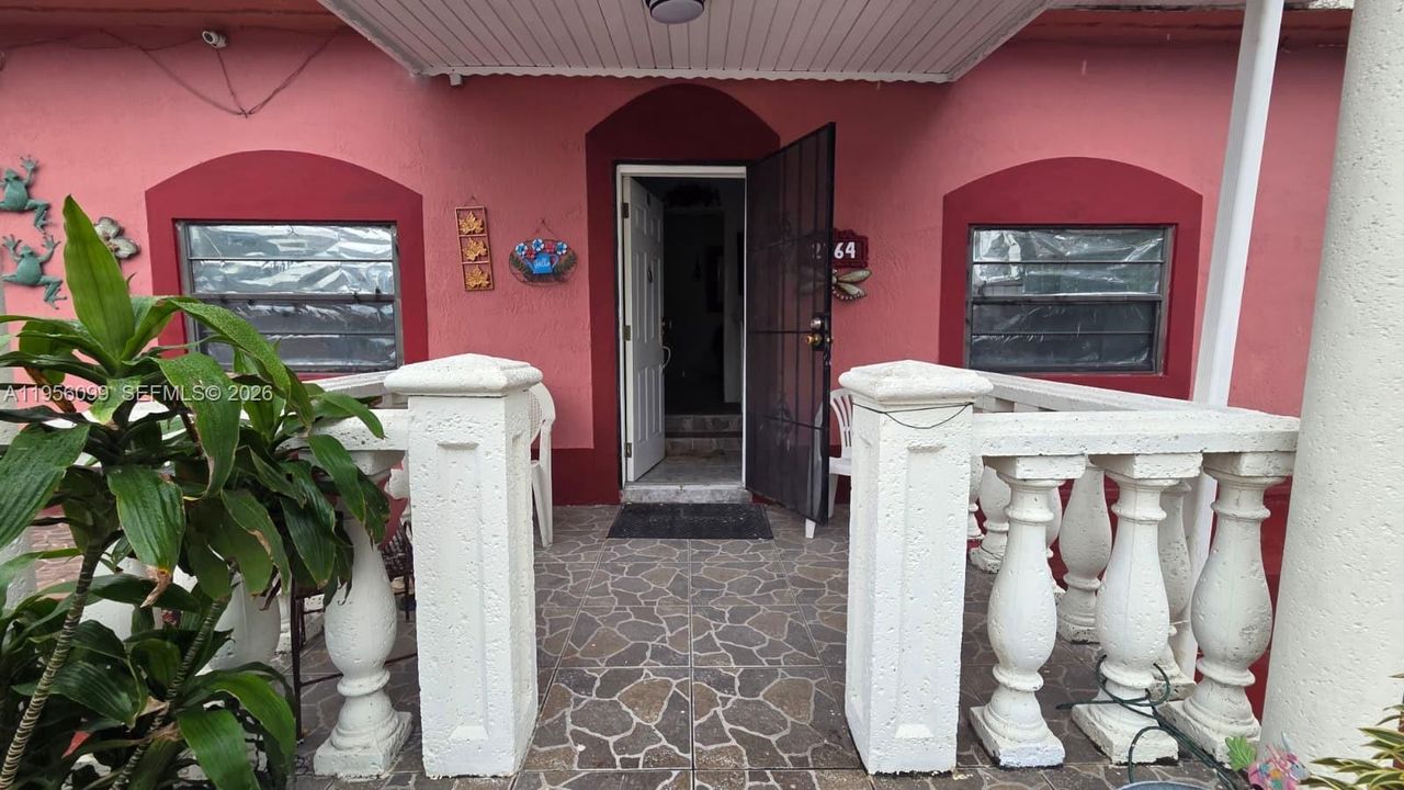 En Venta: $380,000 (2 camas, 1 baños, 1192 Pies cuadrados)