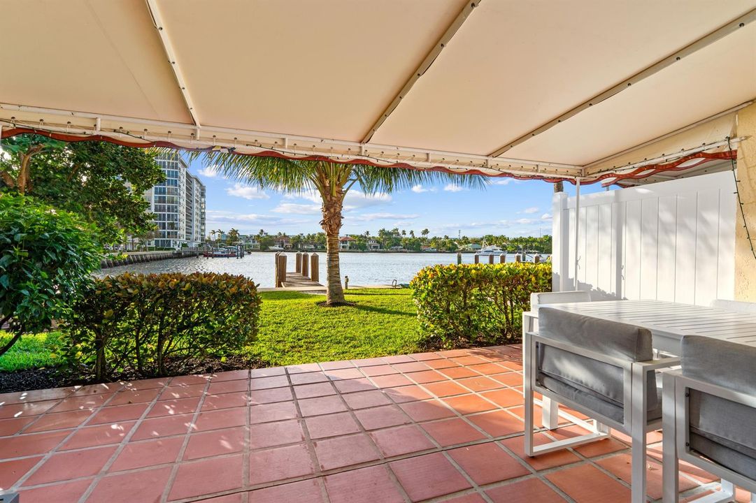 mls_LOGGIA_ANGLE_DT