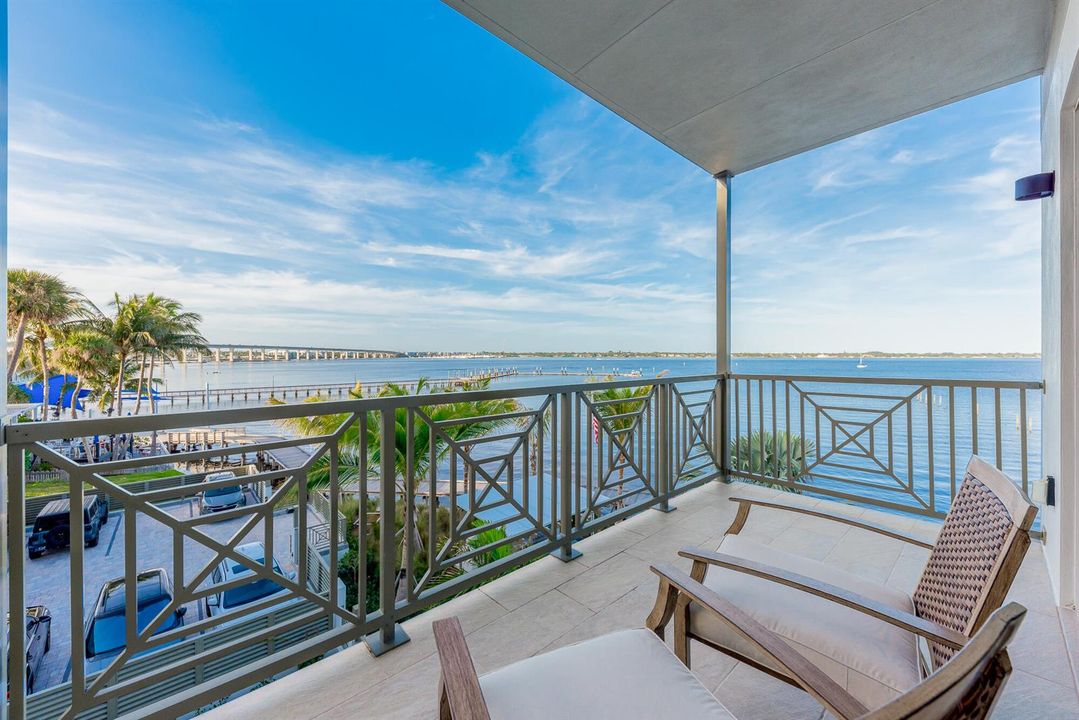 41 SW Seminole St Unit 306, Stuart, FL 3