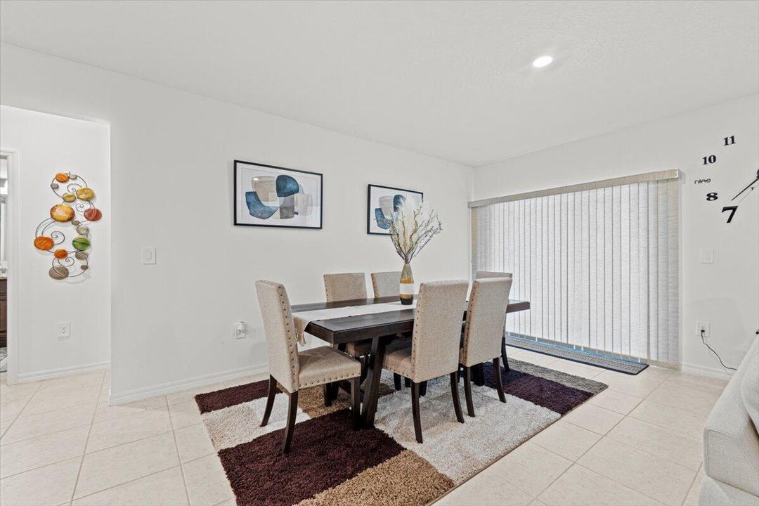 Formal Dining