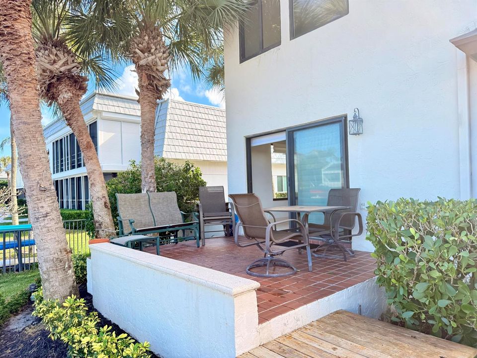 Private Deck – Intracoastal View