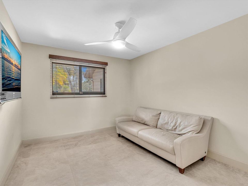 Downstairs Bedroom – Alternate View