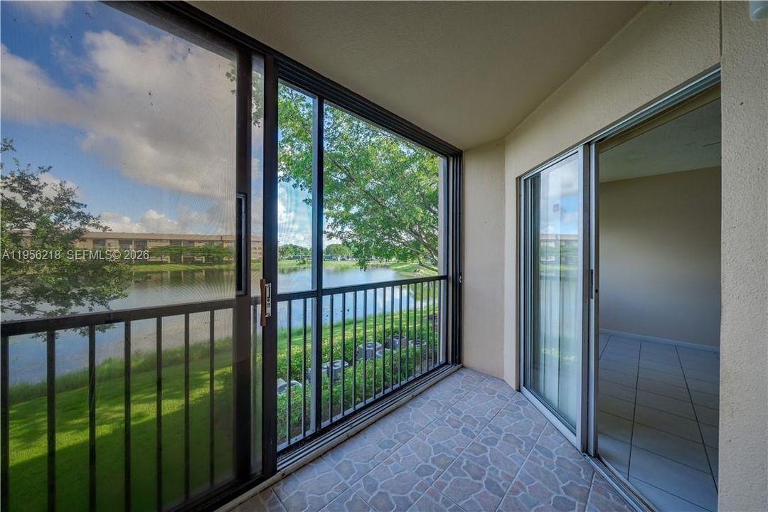Vendido Recientemente: $169,000 (1 camas, 1 baños, 1056 Pies cuadrados)