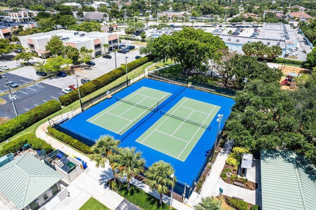 Lake Clarke Shores Tennis Courts