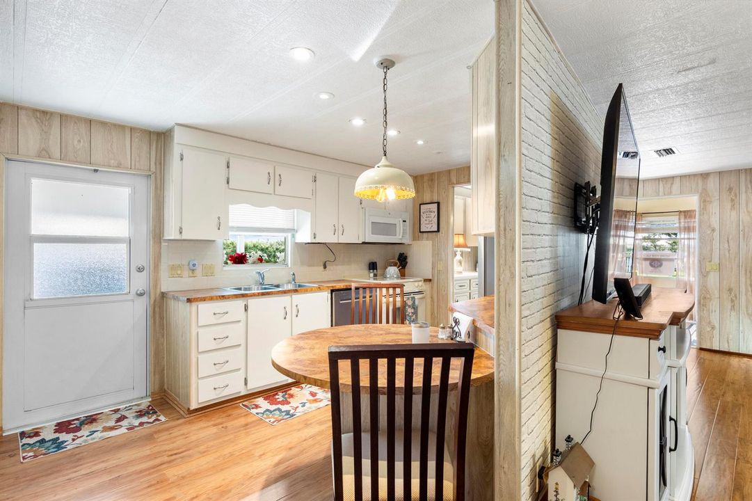 Kitchen (3)