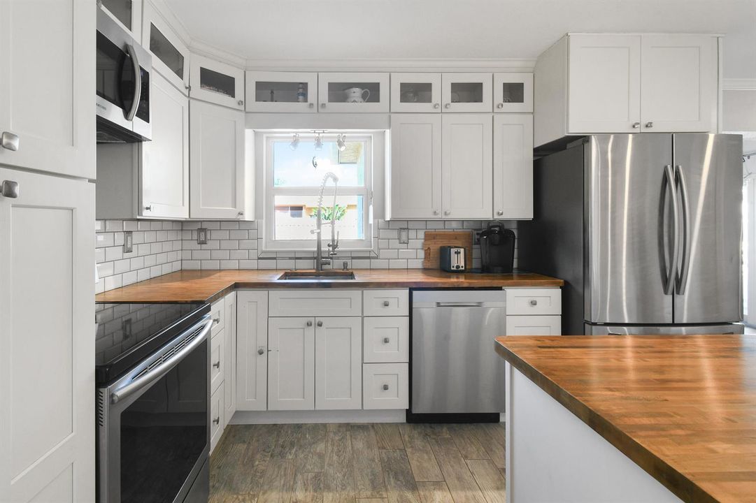 Kitchen 3