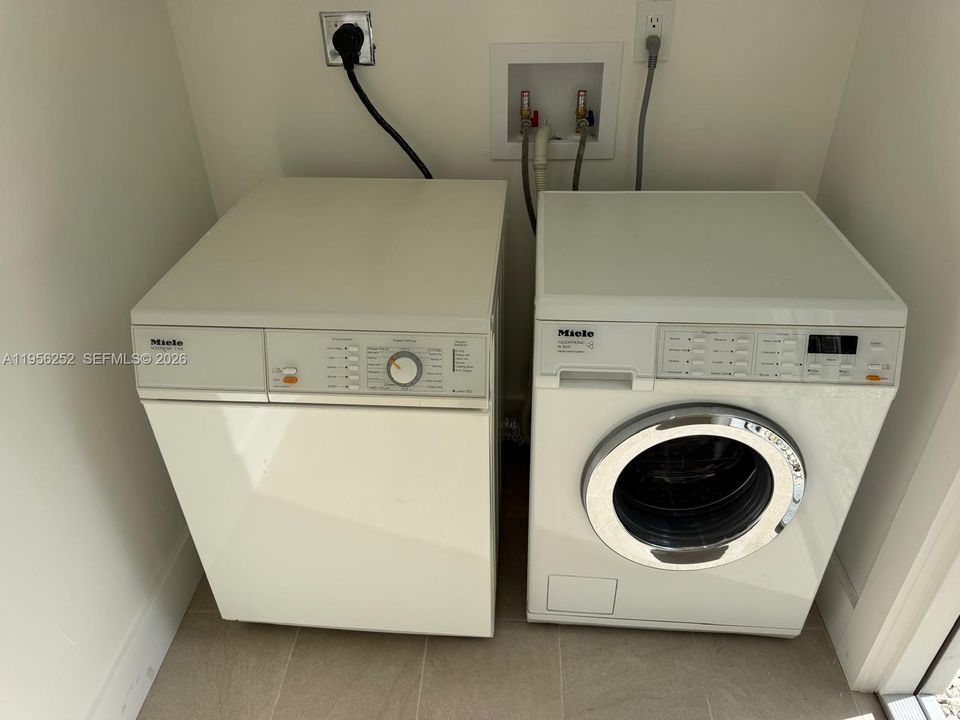En Renta: $1,400 (0 camas, 1 baños, 270 Pies cuadrados)