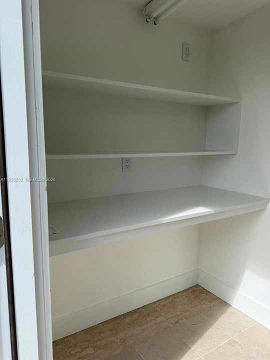 En Renta: $1,400 (0 camas, 1 baños, 270 Pies cuadrados)