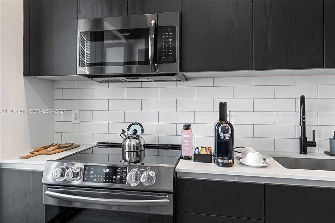 En Venta: $620,000 (1 camas, 1 baños, 430 Pies cuadrados)