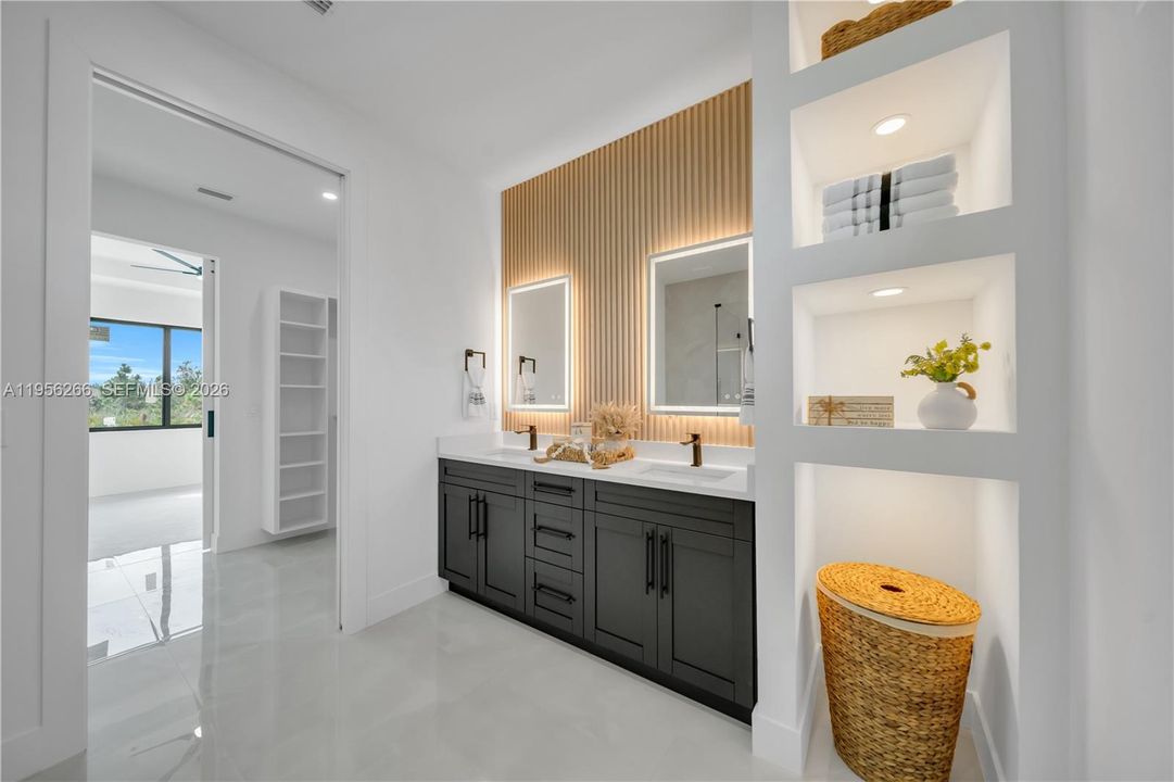 Recently Sold: $389,900 (4 beds, 3 baths, 0 Square Feet)