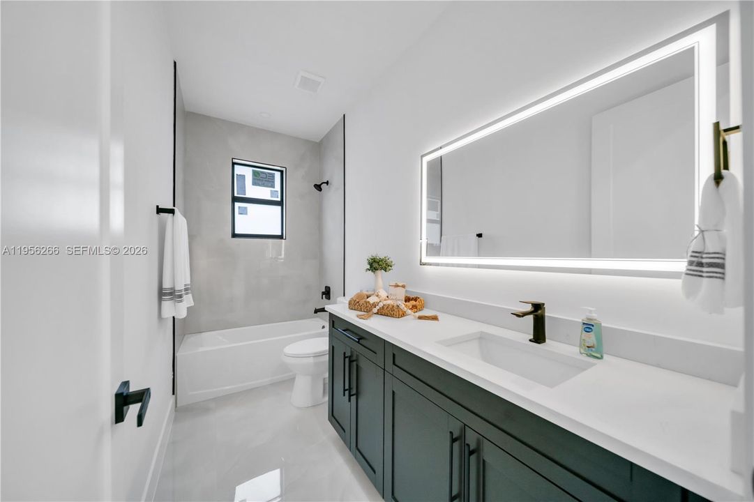 Recently Sold: $389,900 (4 beds, 3 baths, 0 Square Feet)
