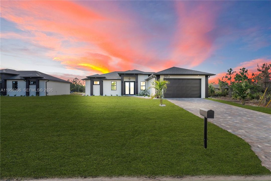 Recently Sold: $389,900 (4 beds, 3 baths, 0 Square Feet)