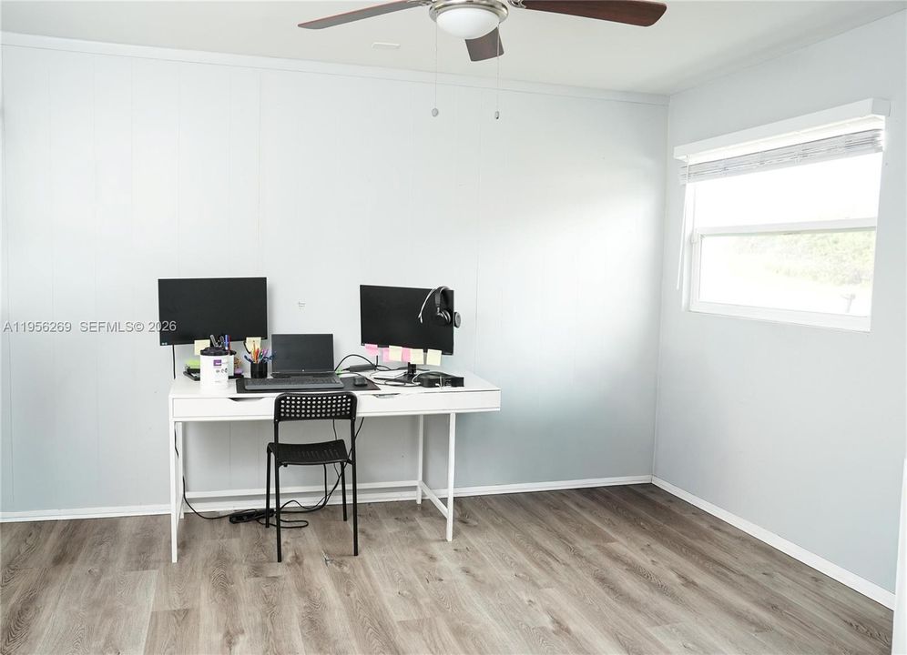 En Venta: $280,000 (3 camas, 2 baños, 1341 Pies cuadrados)
