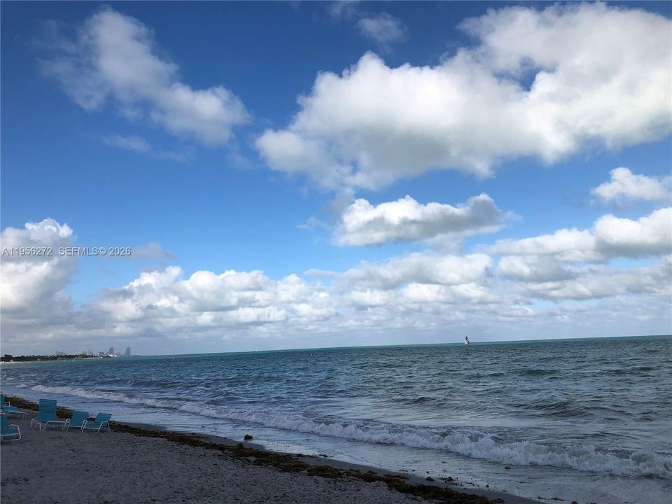 Resident beach walking distance