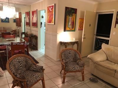 Недавно арендовано: $3,500 (2 спален, 2 ванн, 890 Квадратных фут)