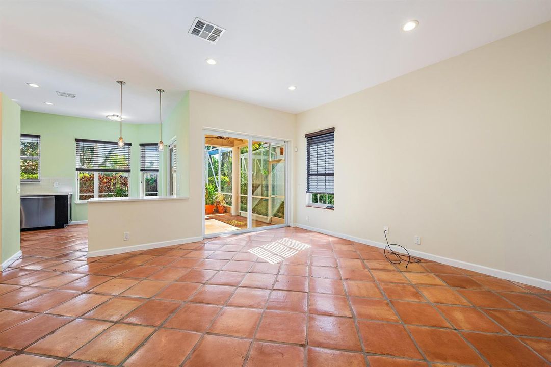 8384 Heritage Club Drive