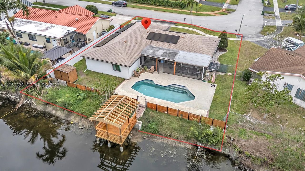 ONLY DOCK IN THE NEIGHBORHOOD