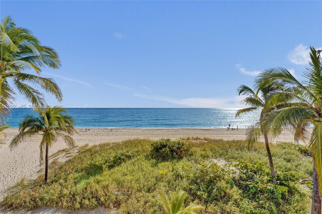 Active With Contract: $518,000 (2 beds, 2 baths, 1630 Square Feet)