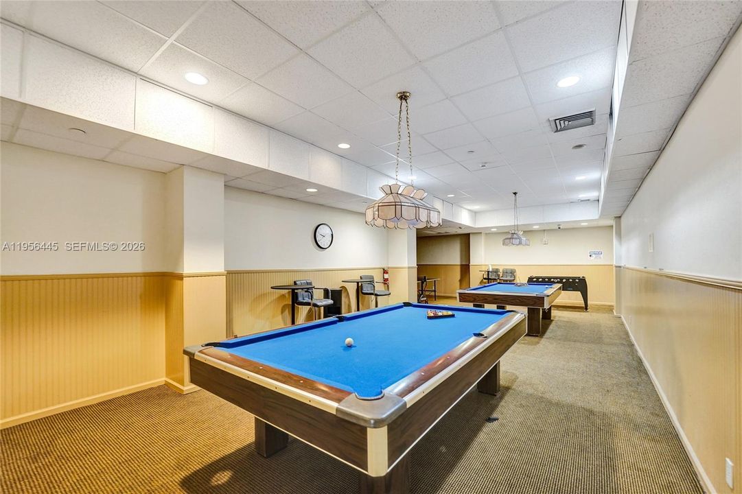 Active With Contract: $518,000 (2 beds, 2 baths, 1630 Square Feet)
