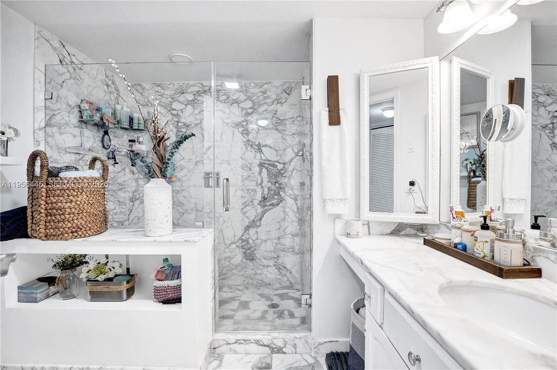Active With Contract: $518,000 (2 beds, 2 baths, 1630 Square Feet)