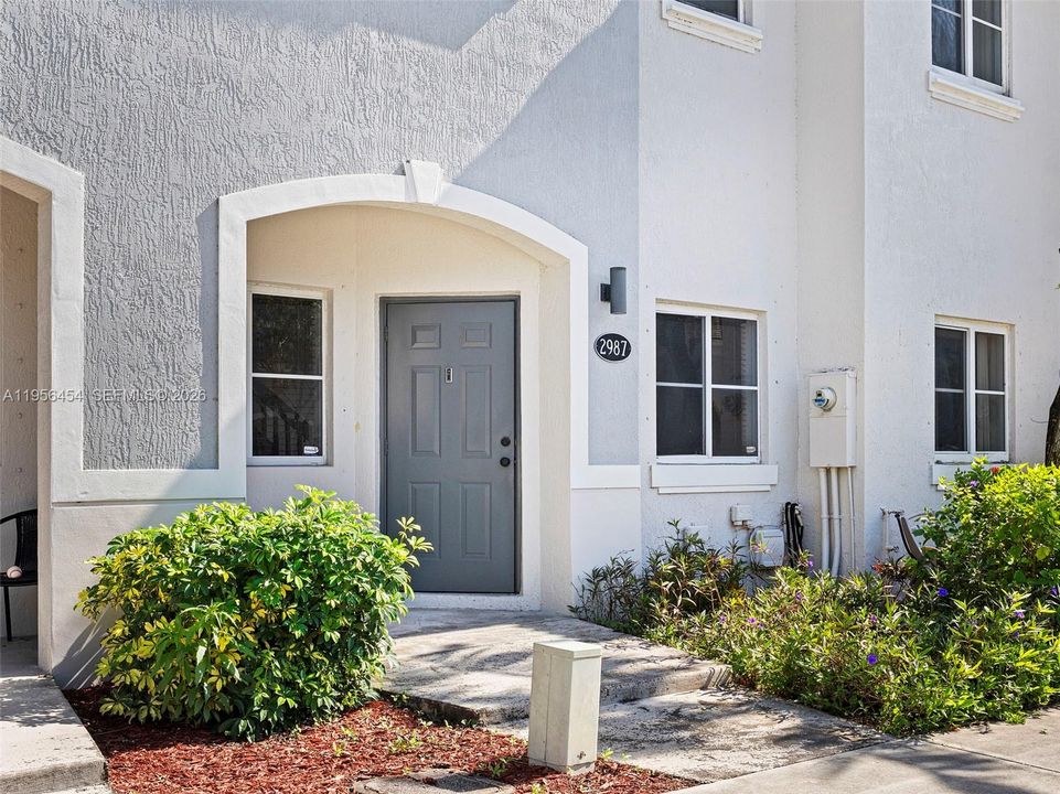 Active With Contract: $255,000 (2 beds, 2 baths, 0 Square Feet)