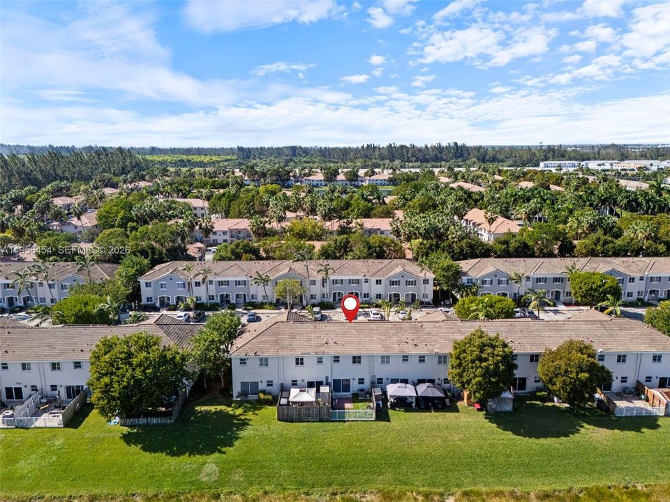 Active With Contract: $255,000 (2 beds, 2 baths, 0 Square Feet)