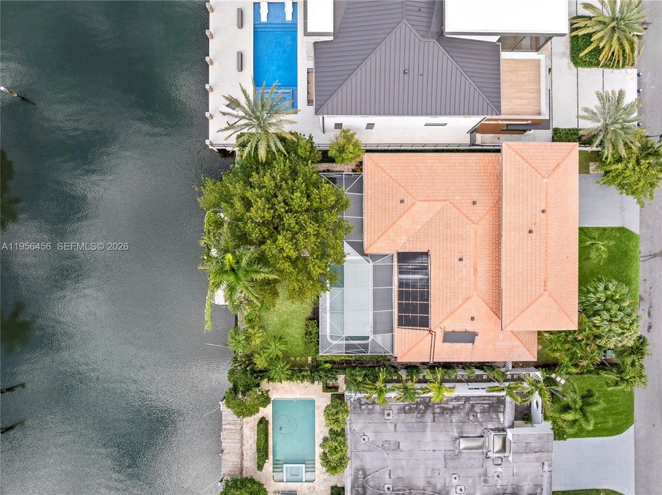 На продажу: $3,799,000 (4 спален, 2 ванн, 3342 Квадратных фут)