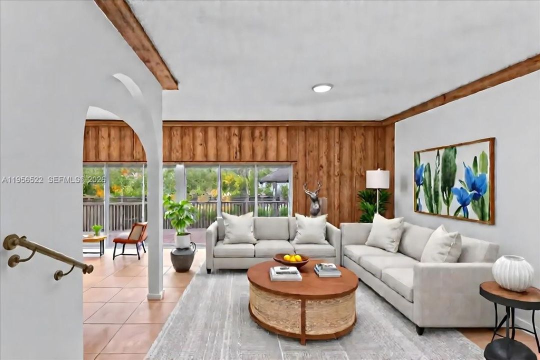 Под контрактом: $215,000 (2 спален, 2 ванн, 1200 Квадратных фут)