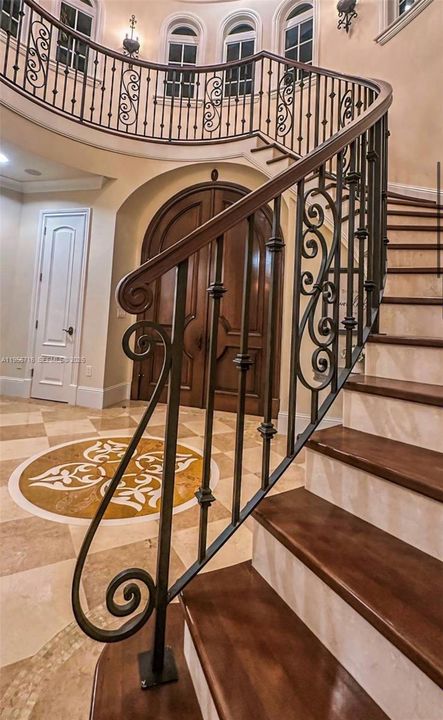 En Venta: $5,600,000 (6 camas, 7 baños, 9264 Pies cuadrados)