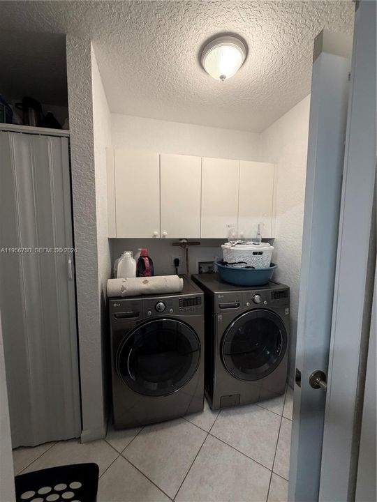 For Rent: $4,200 (3 beds, 2 baths, 1845 Square Feet)