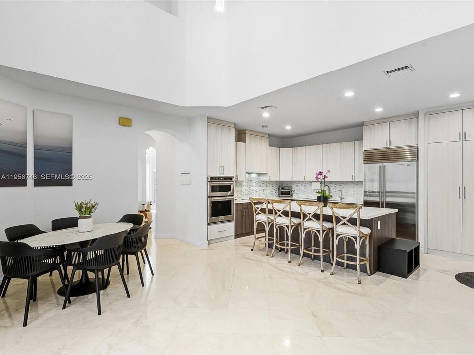 En Venta: $2,950,000 (5 camas, 4 baños, 3291 Pies cuadrados)