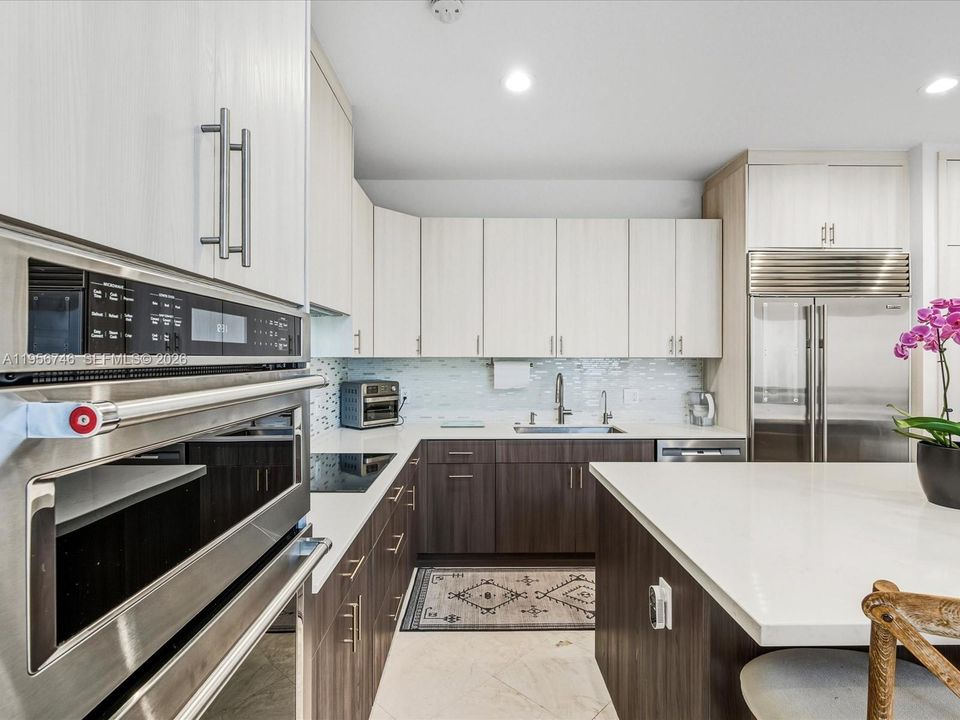 En Venta: $2,950,000 (5 camas, 4 baños, 3291 Pies cuadrados)