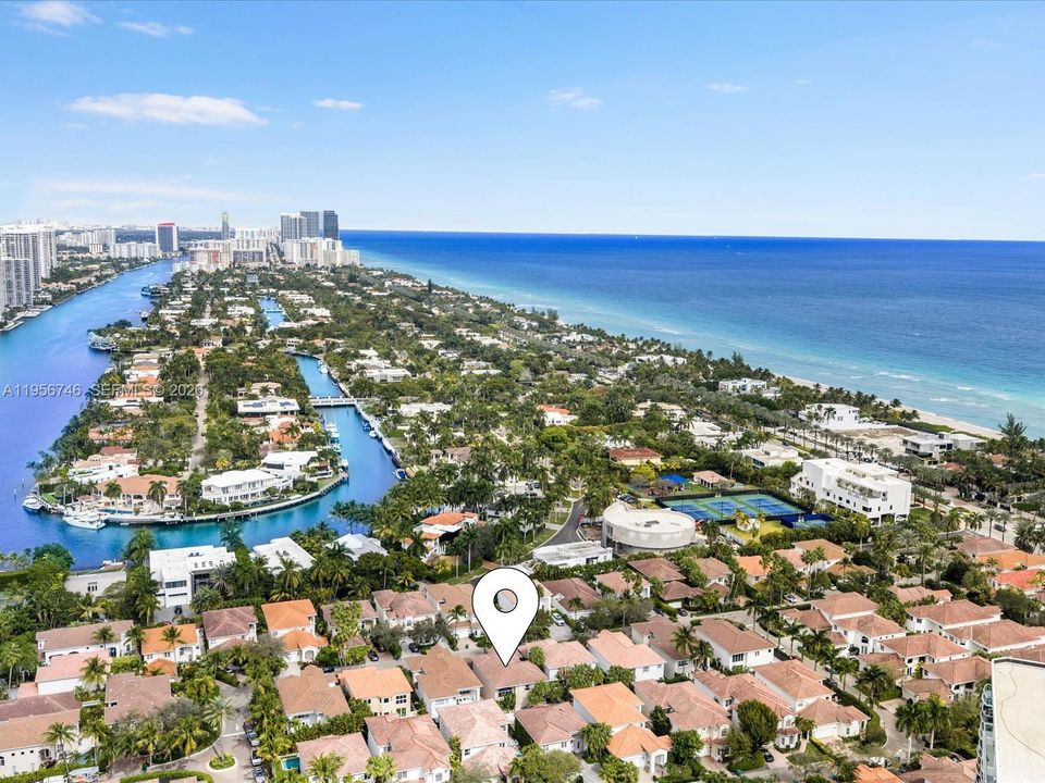 En Venta: $2,950,000 (5 camas, 4 baños, 3291 Pies cuadrados)