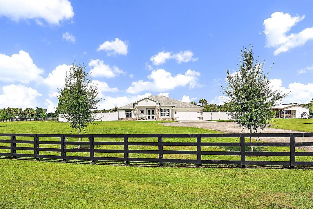 13615 SE 26th Ln-1