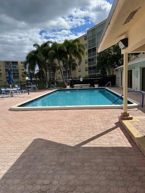 Activo con contrato: $259,900 (2 camas, 2 baños, 1190 Pies cuadrados)