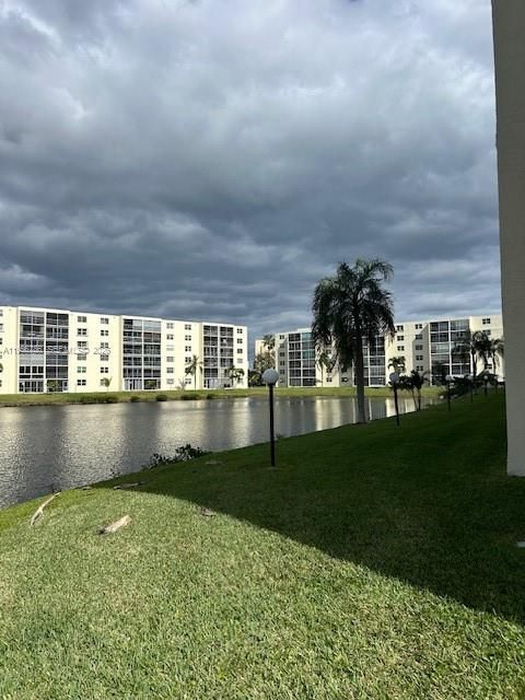 Activo con contrato: $259,900 (2 camas, 2 baños, 1190 Pies cuadrados)