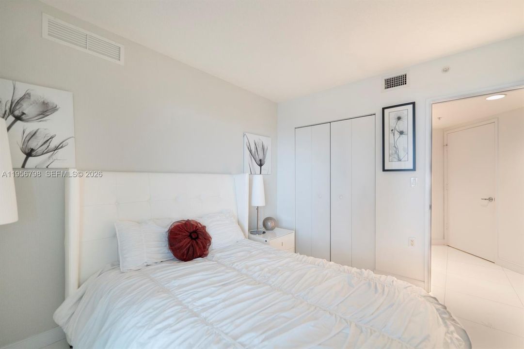 2nd Bedroom