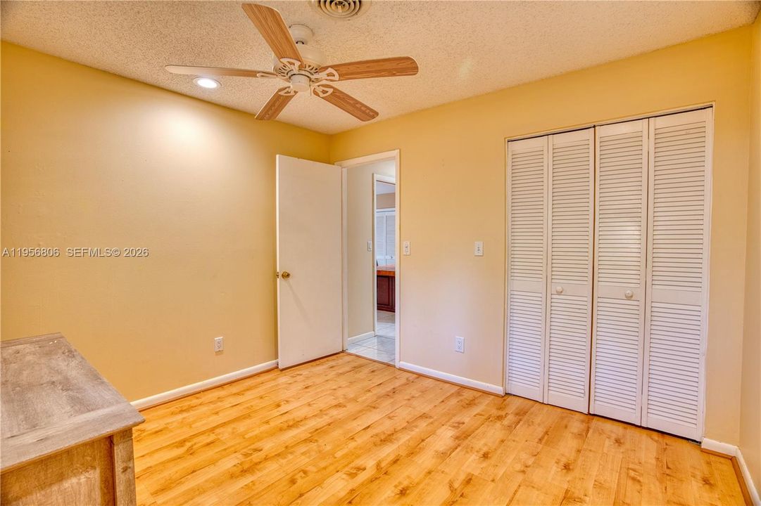For Sale: $849,000 (3 beds, 2 baths, 1810 Square Feet)