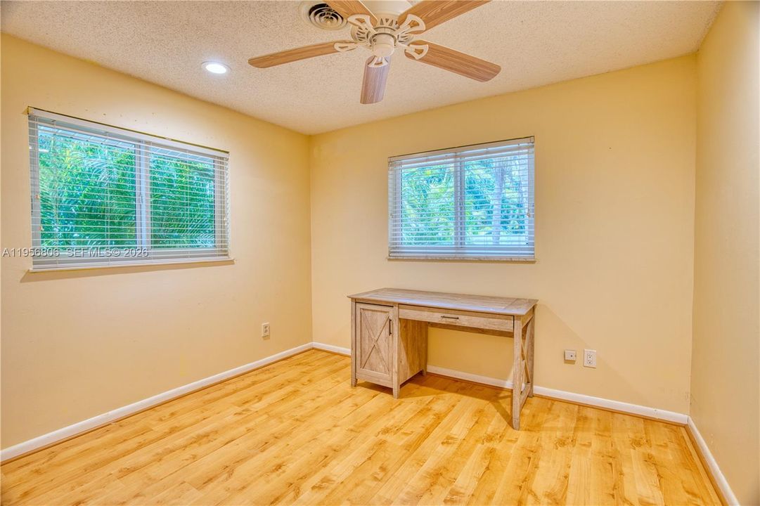 For Sale: $849,000 (3 beds, 2 baths, 1810 Square Feet)