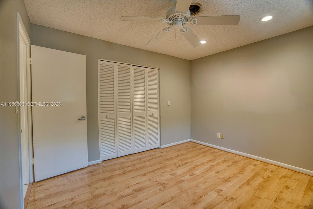 For Sale: $849,000 (3 beds, 2 baths, 1810 Square Feet)