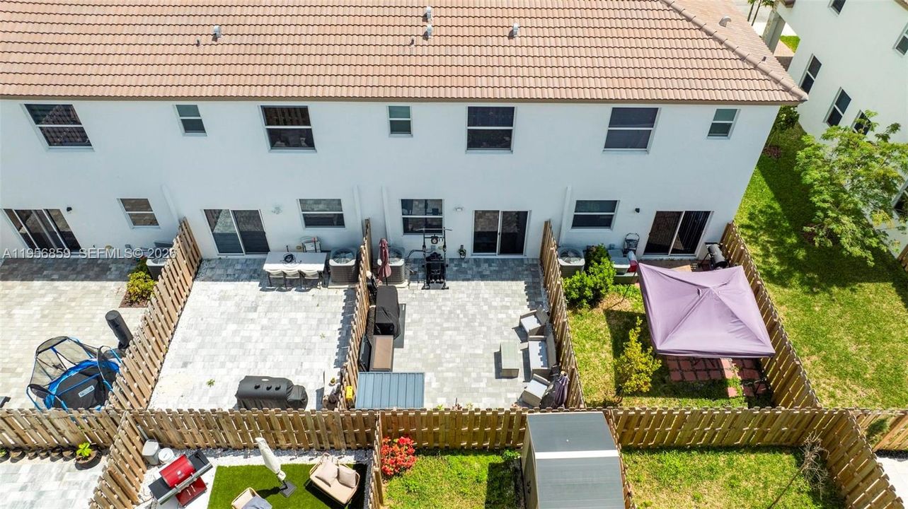 На продажу: $529,999 (3 спален, 2 ванн, 1545 Квадратных фут)