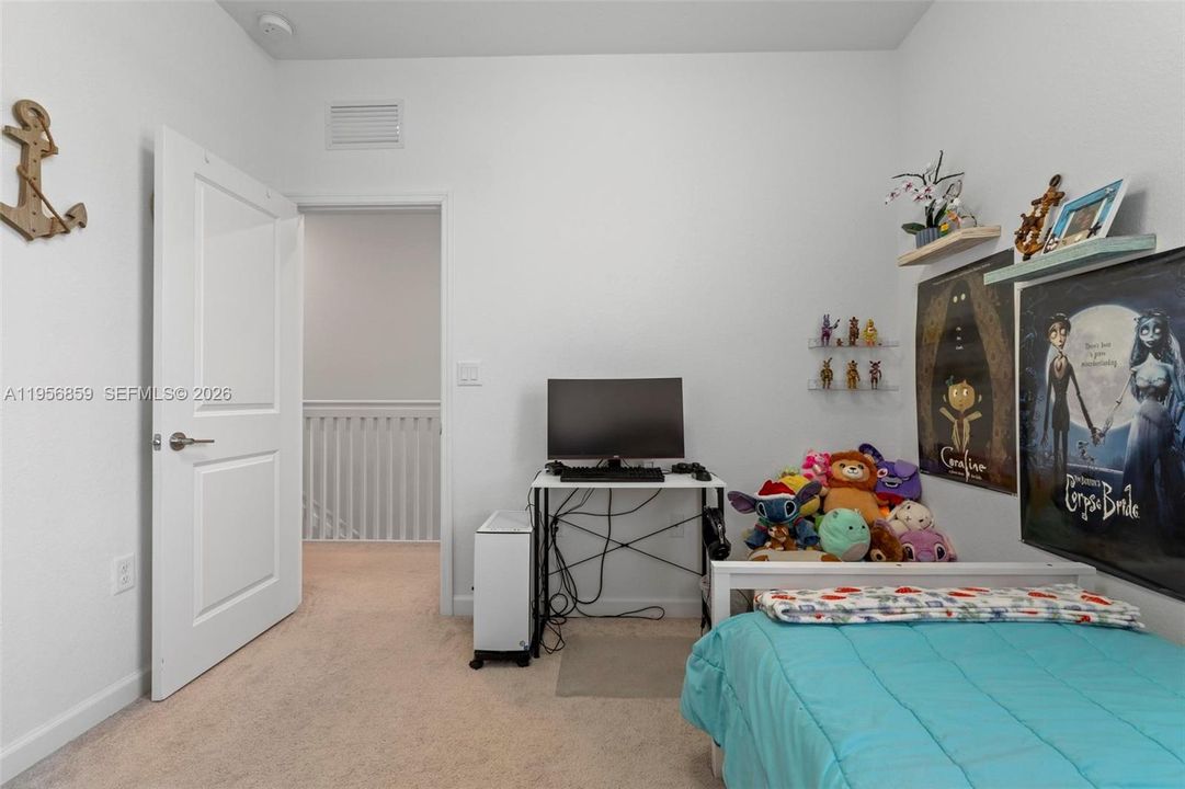 На продажу: $529,999 (3 спален, 2 ванн, 1545 Квадратных фут)