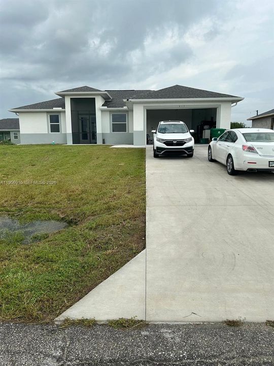 For Rent: $2,600 (4 beds, 2 baths, 0 Square Feet)